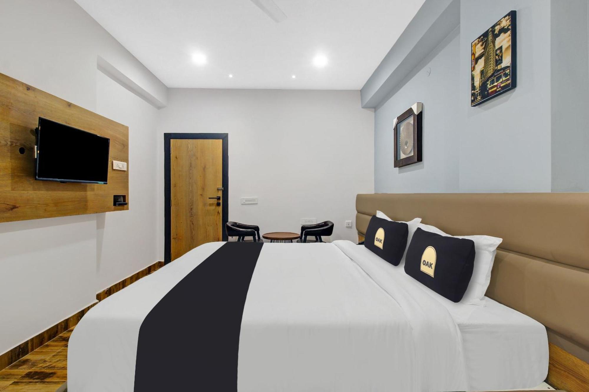 היידראבד Super Townhouse Oak Hitec City Near Image Hospital מראה חיצוני תמונה
