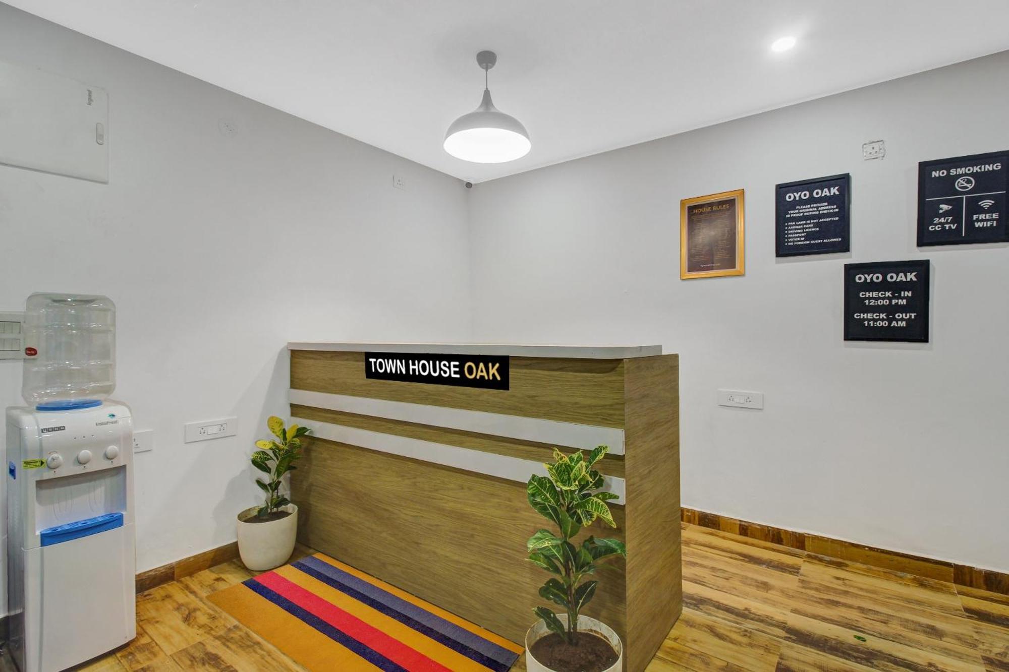 היידראבד Super Townhouse Oak Hitec City Near Image Hospital מראה חיצוני תמונה